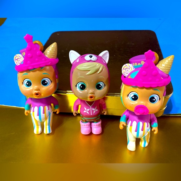 CRY BABIES MAGIC TEARS ICY WORLD MAYA KEEP ME WARM MY SERIES BIRTHDAY DOLLS (4) - Picture 3 of 16